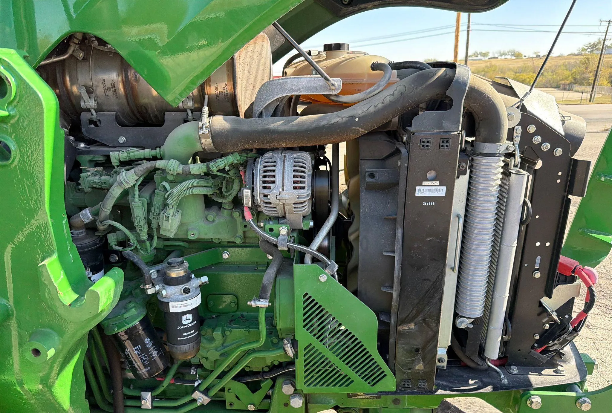 2022 John Deere 5115M MFWD
