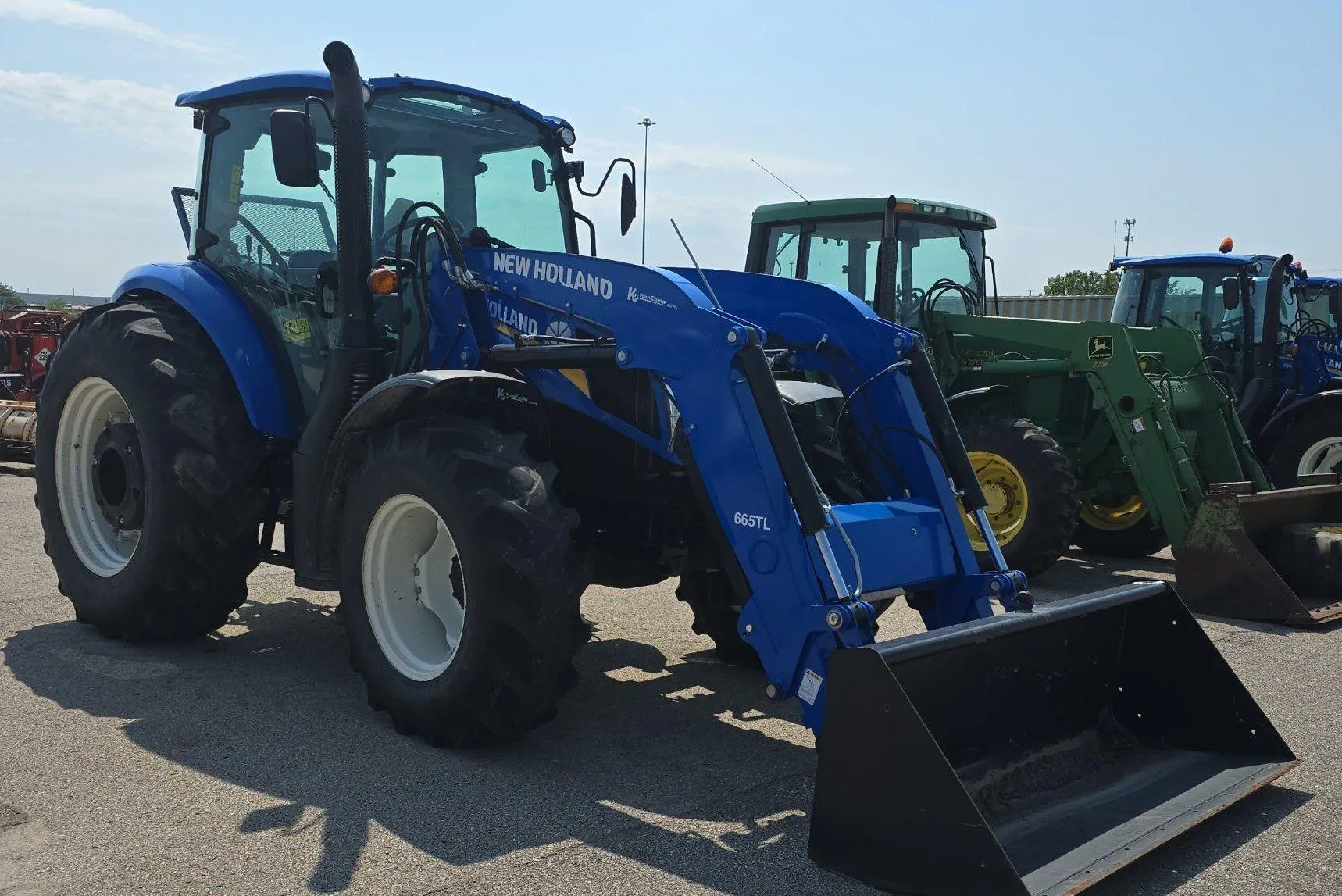 2019 New Holland Powerstar 100 MFWD
