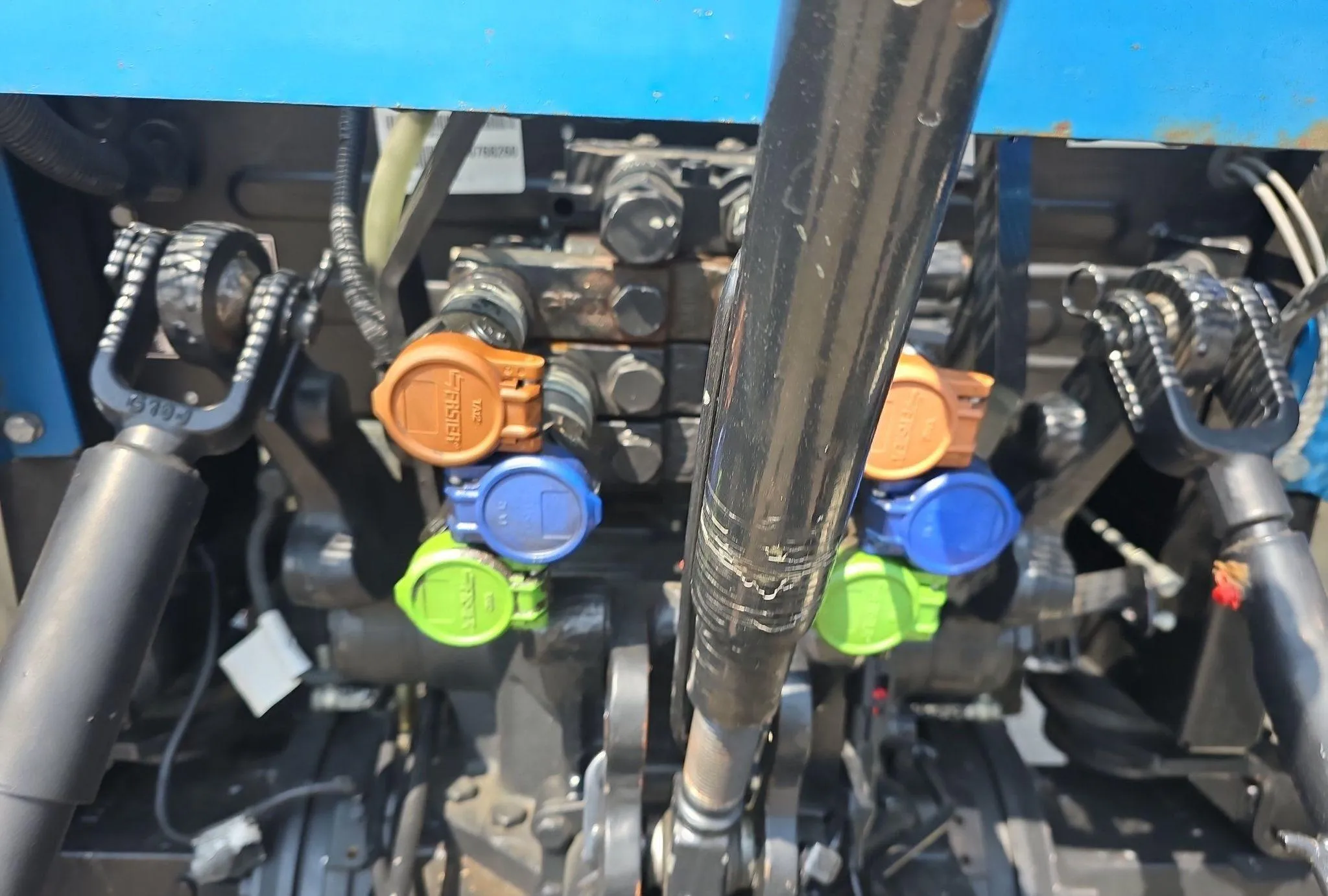 2019 New Holland Powerstar 100 MFWD