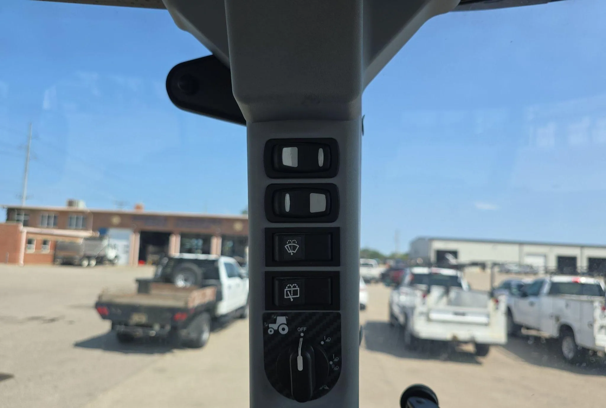 2019 New Holland Powerstar 100 MFWD