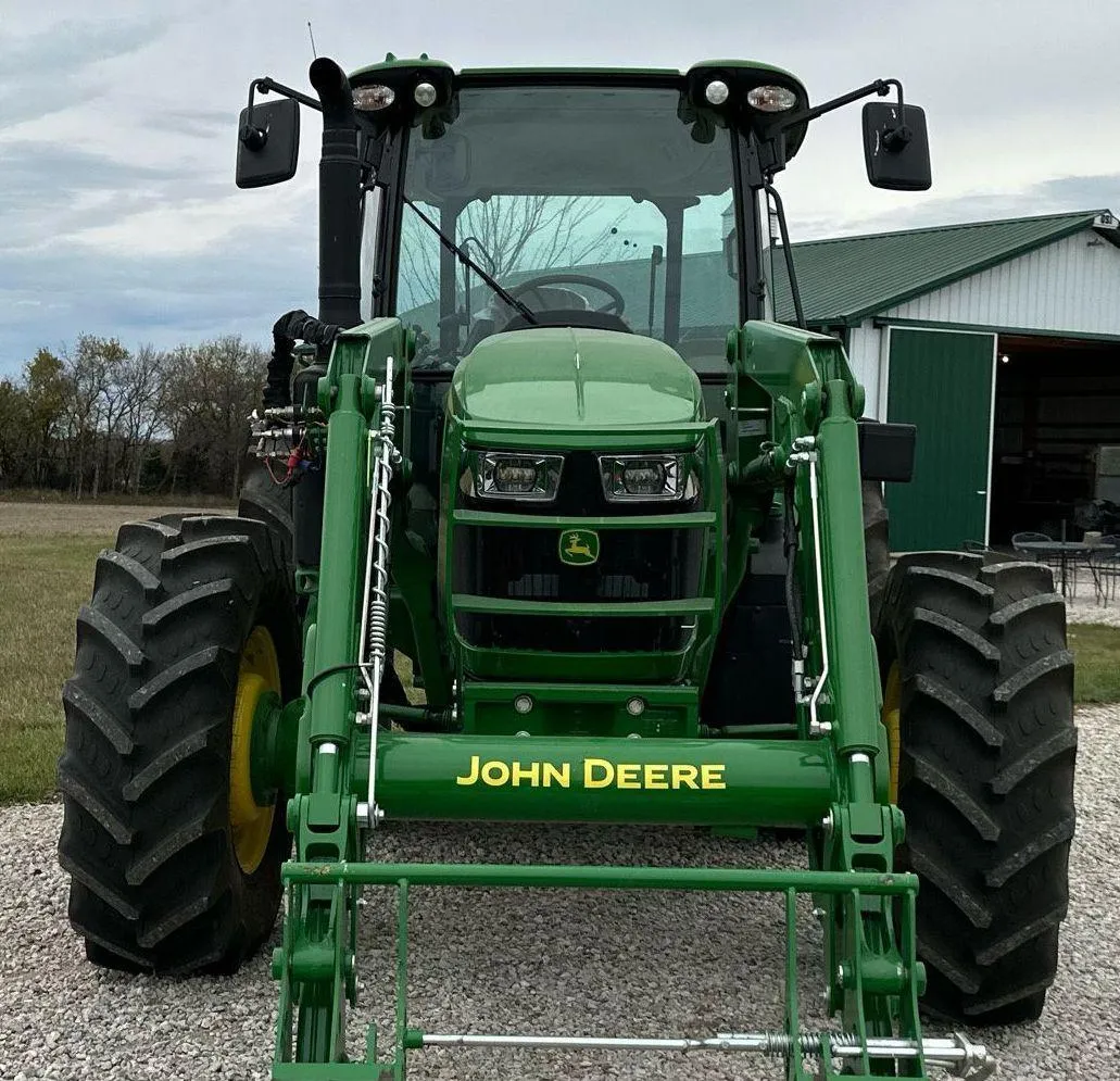 2024 John Deere 5095M MFWD