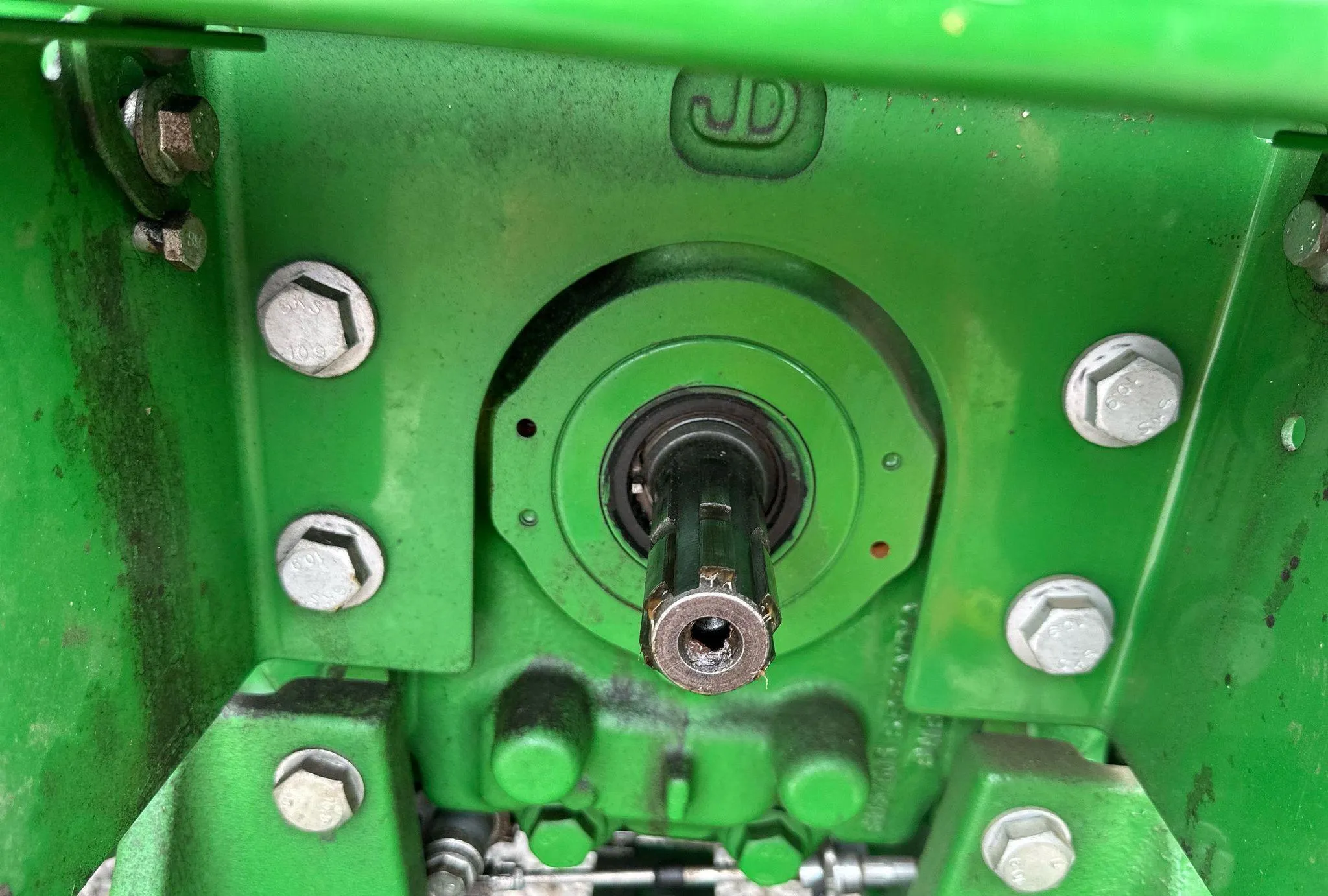2024 John Deere 5095M MFWD