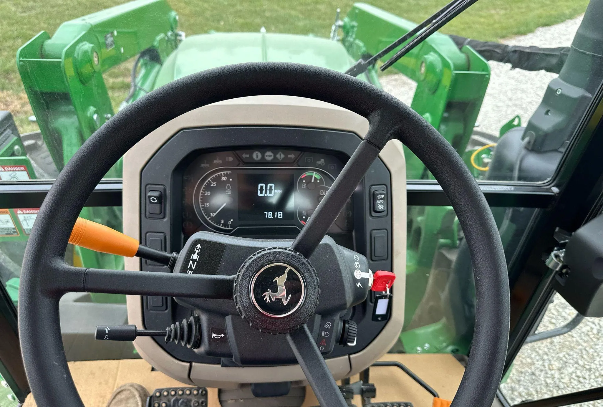 2024 John Deere 5095M MFWD