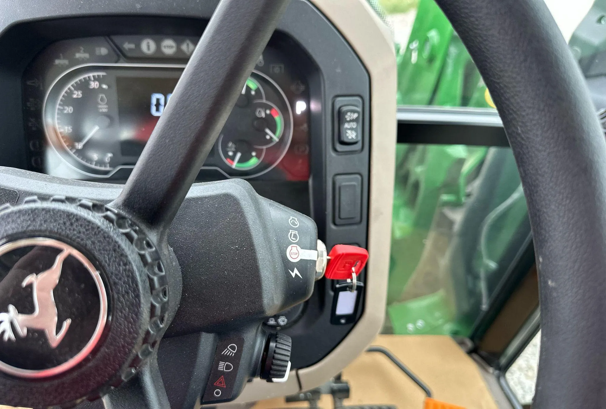 2024 John Deere 5095M MFWD