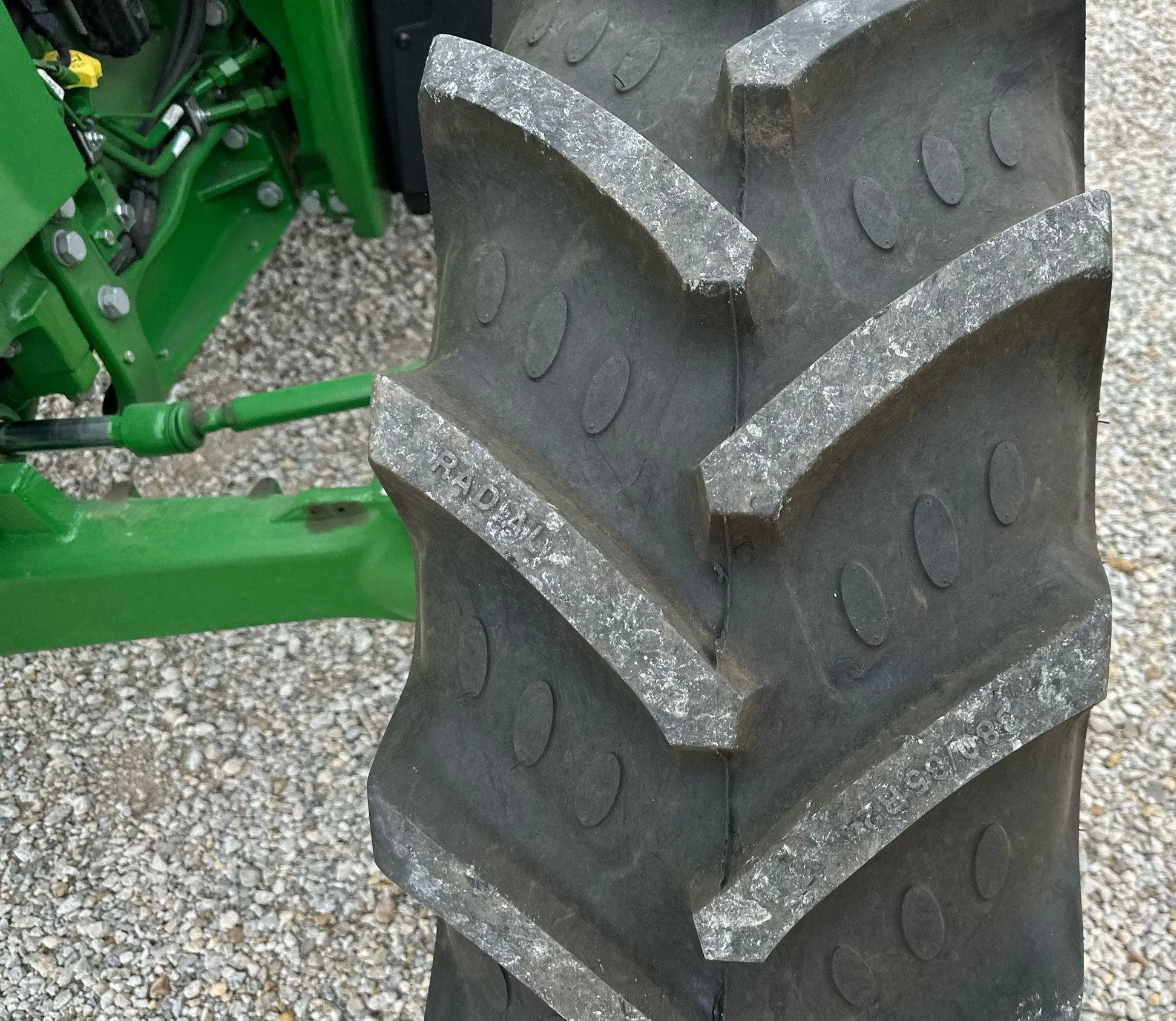 2024 John Deere 5095M MFWD