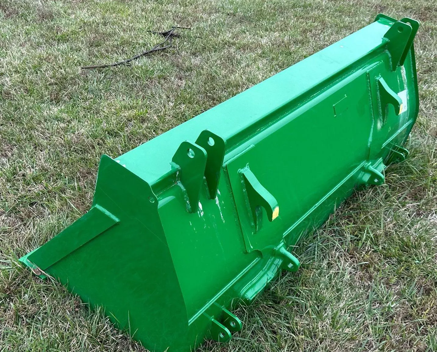 2024 John Deere 5095M MFWD